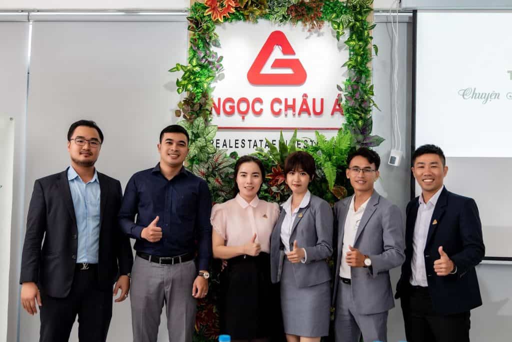 talk-show-nghe-bat-dong-san-dieuhuyenbds-ba-mai-bds-com03