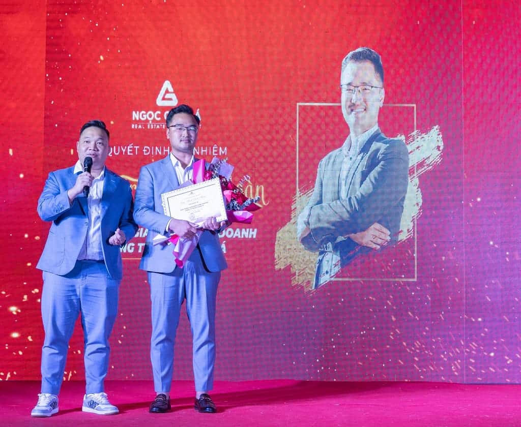 year-end-party-cua-cong-ty-ngoc-chau-a-dieuhuyenbds-com-ba-mai-bds-com6